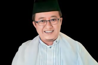 Kh Luthfi Fauzi Pimpinan Ponpes Riyadussalikin